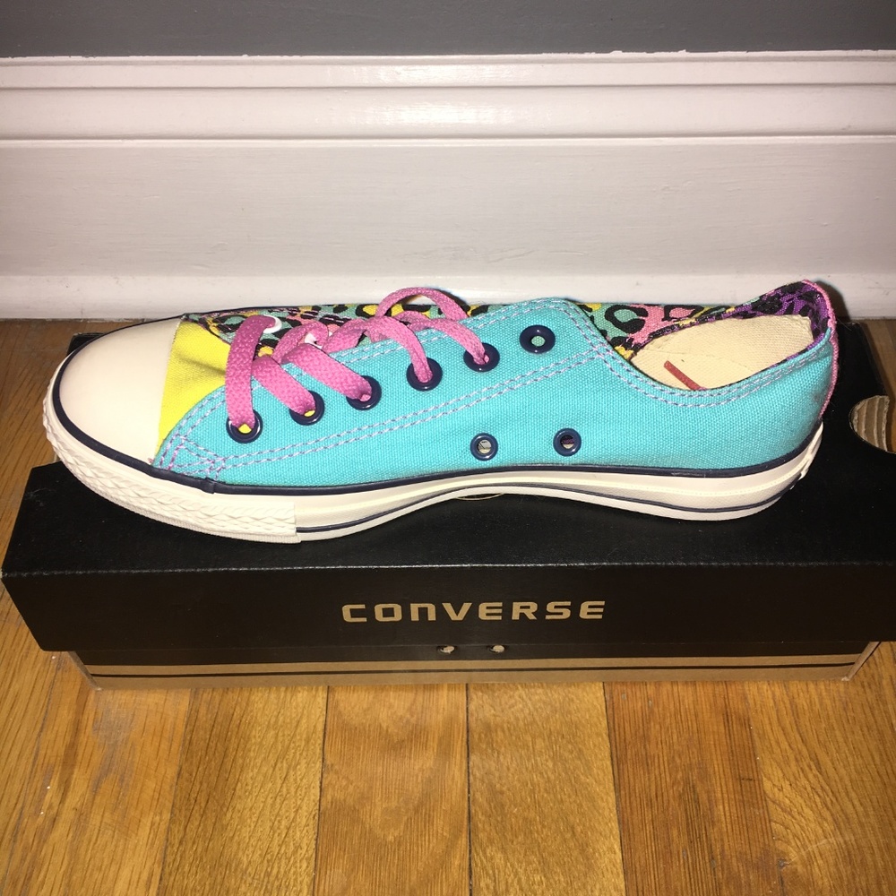 Converse - Picture 6 of 6
